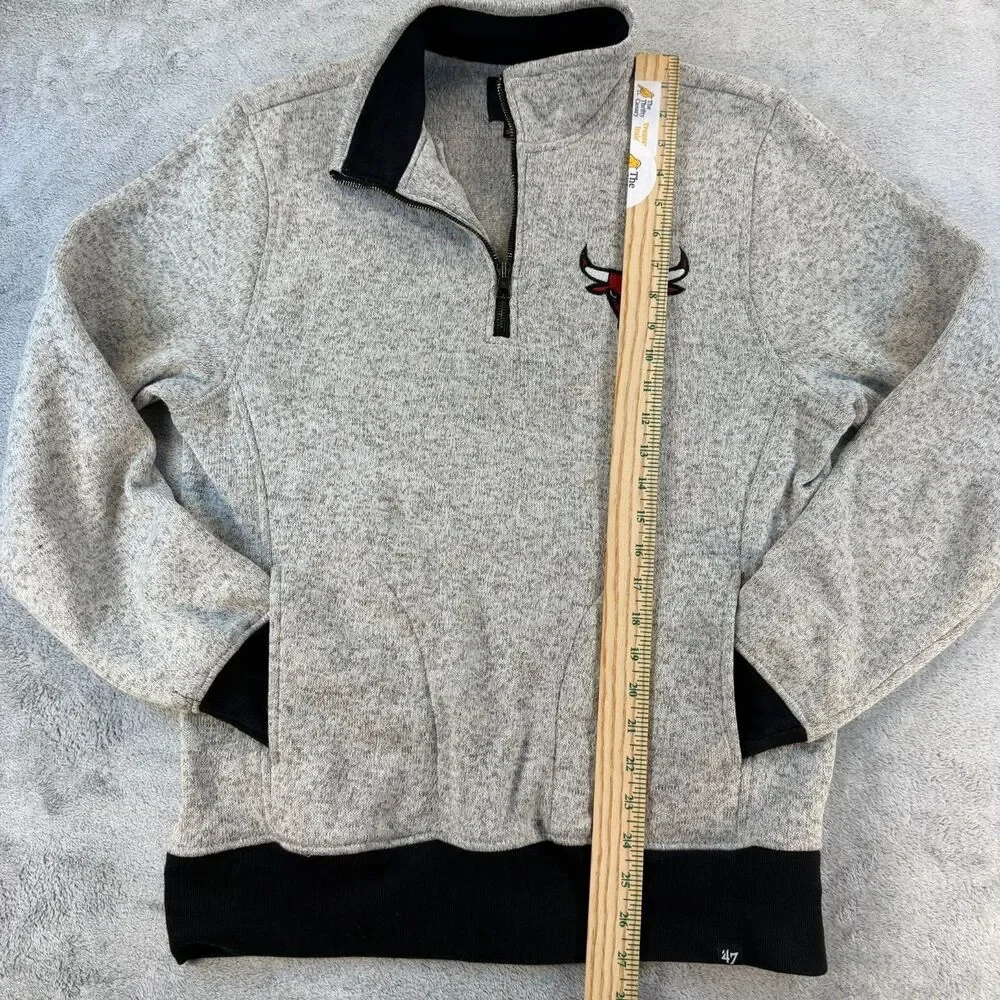 ’47 Chicago Bulls Men’s Quarter Zip Fleece Pullover Heather Gray Medium
